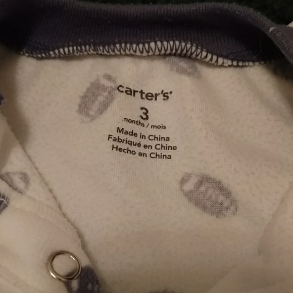 Carter's button up pajamas - Picture 4 of 4